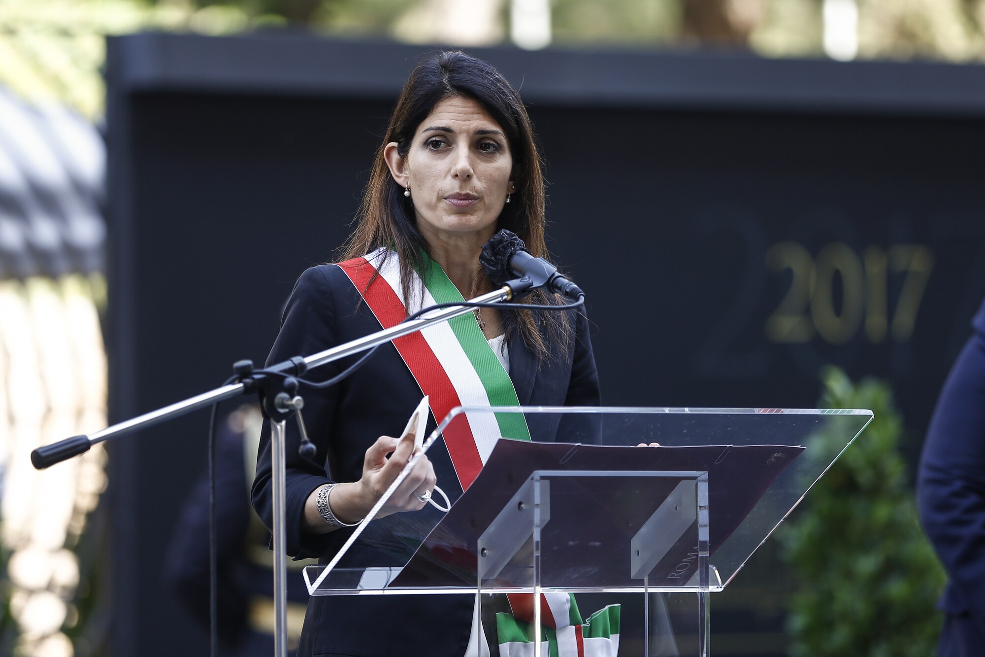 Roma, bufera su Tor di Valle: scontro Raggi-Eurnova