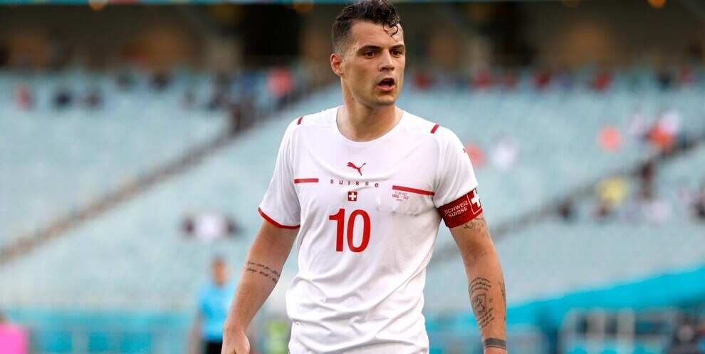 Roma, Xhaka in stallo: ecco cosa manca