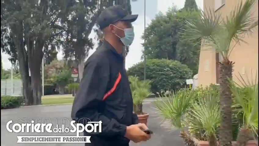 Roma, Nzonzi a Villa Stuart per i test d’idoneità sportiva