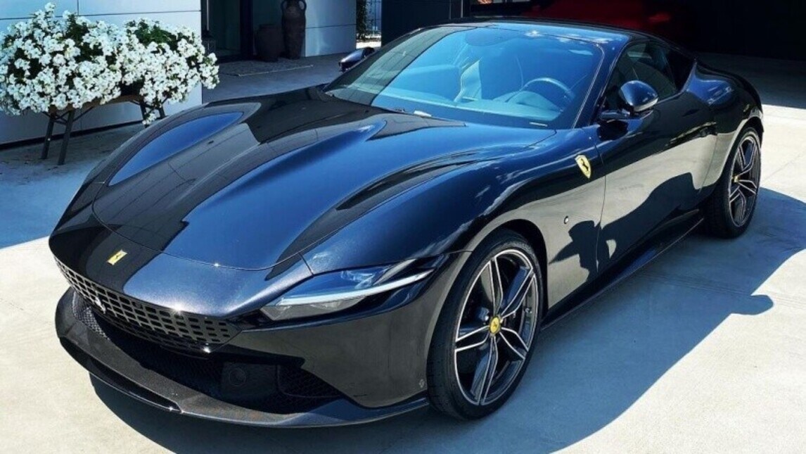 Hamsik compie gli anni e si regala una Ferrari Roma