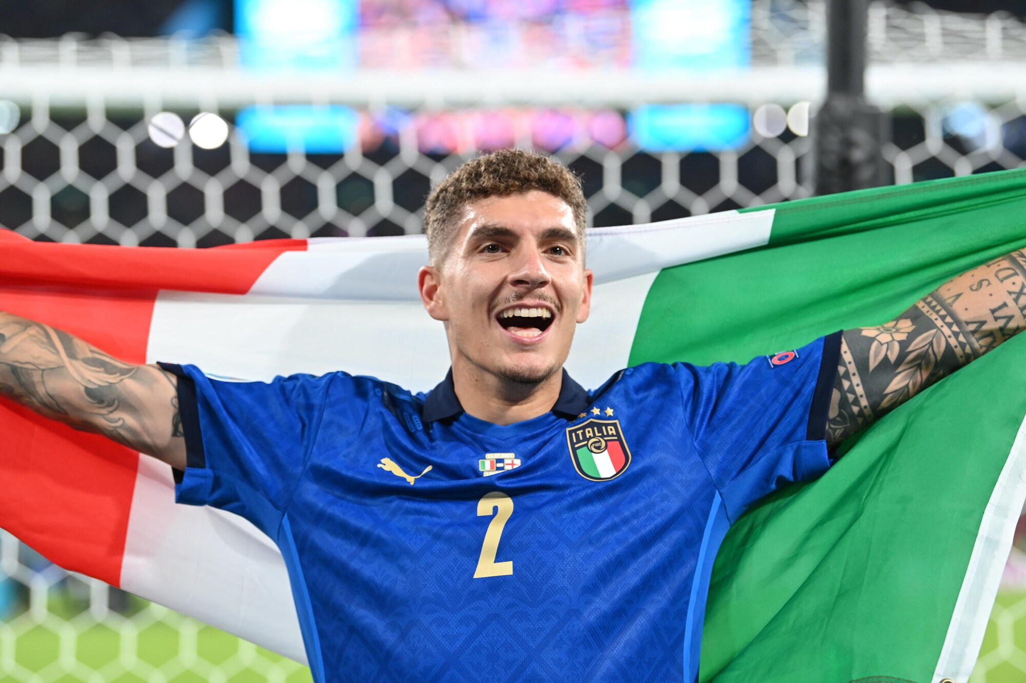 Tosto: “Napoli, stai buttando soldi. Punta sui giovani“