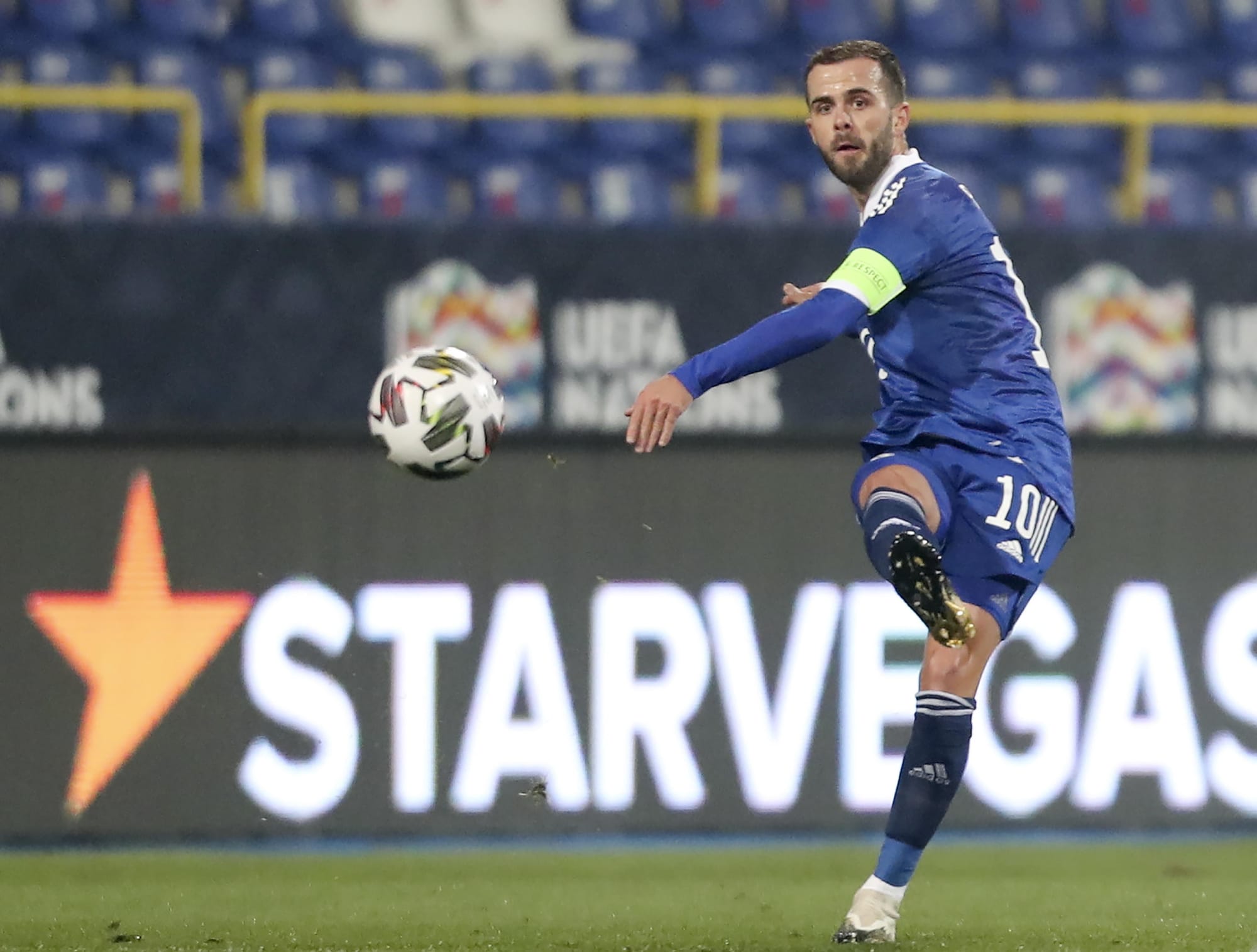 “Pjanic valuta il ritorno alla Roma se salta la Juventus”