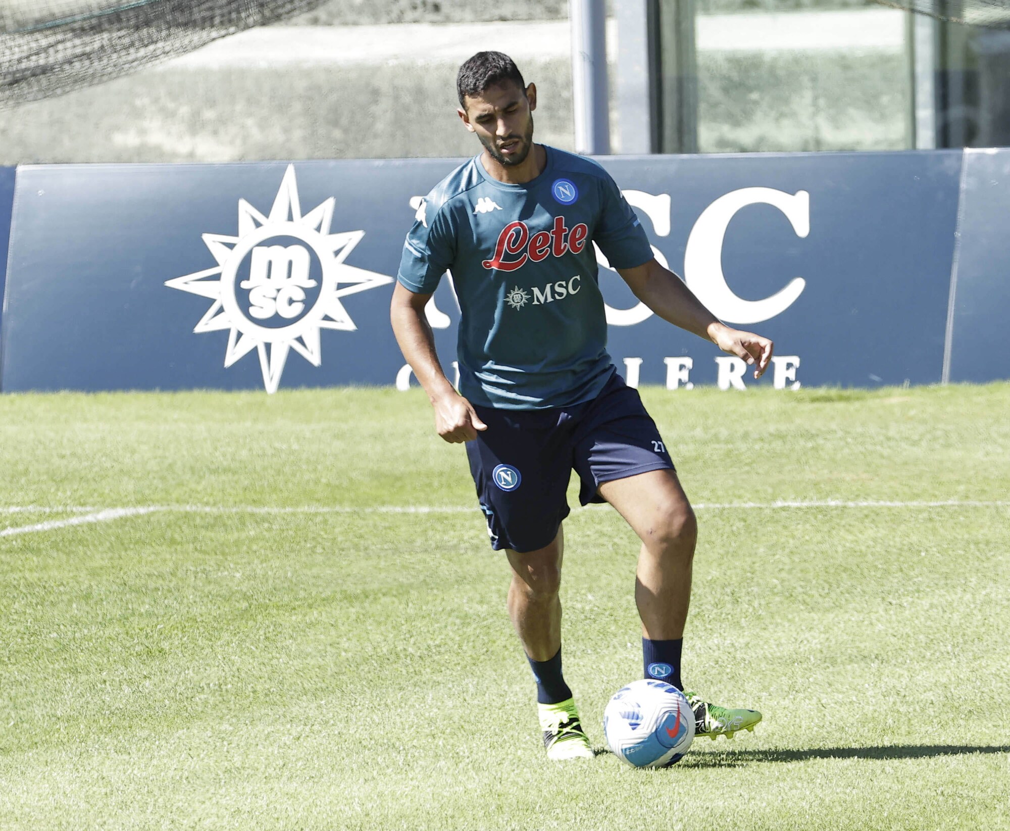 Napoli, Petagna lavora in palestra e Ghoulam in parte in gruppo