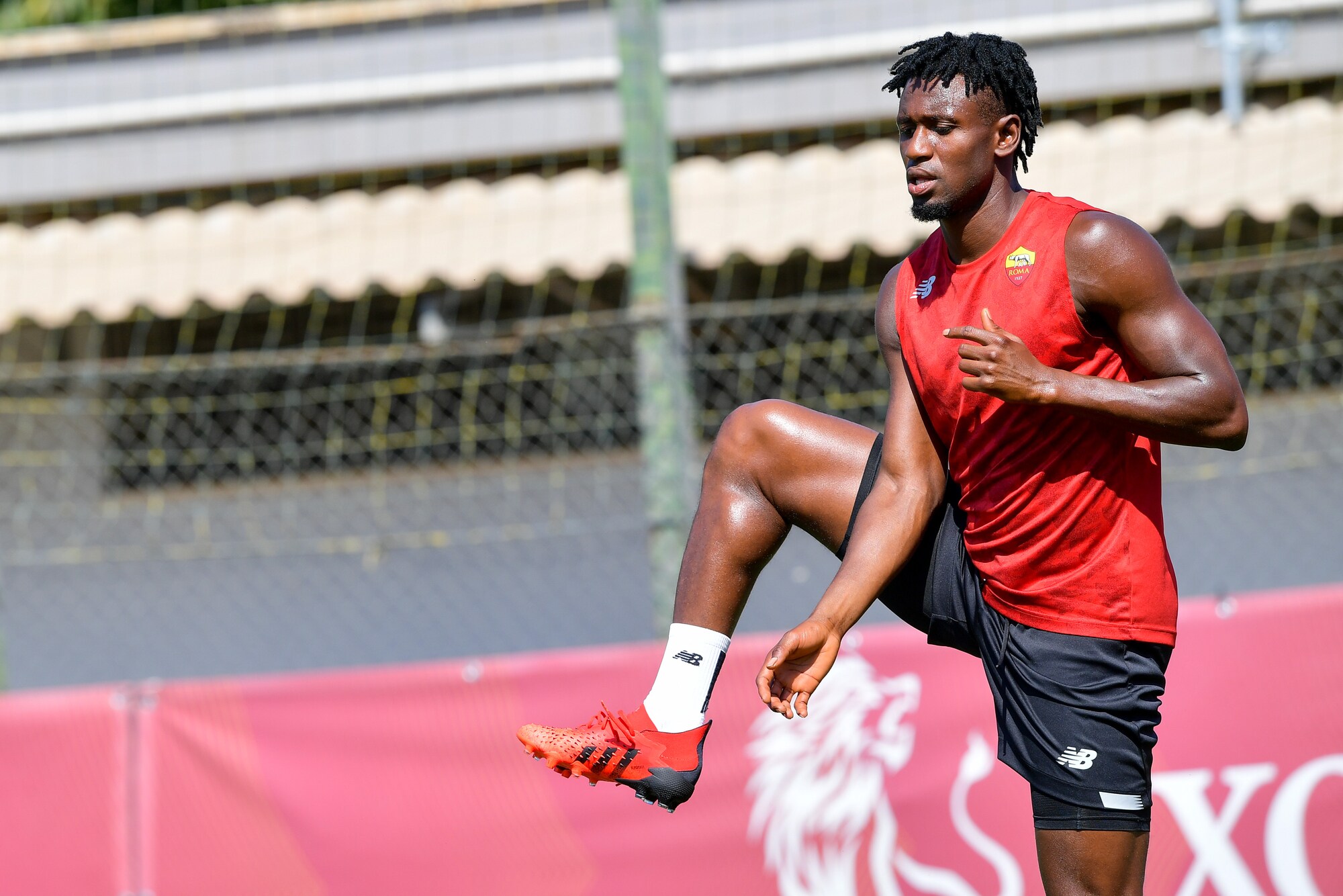 Roma, tensione a Trigoria tra Diawara e un tifoso: ecco cosa è successo