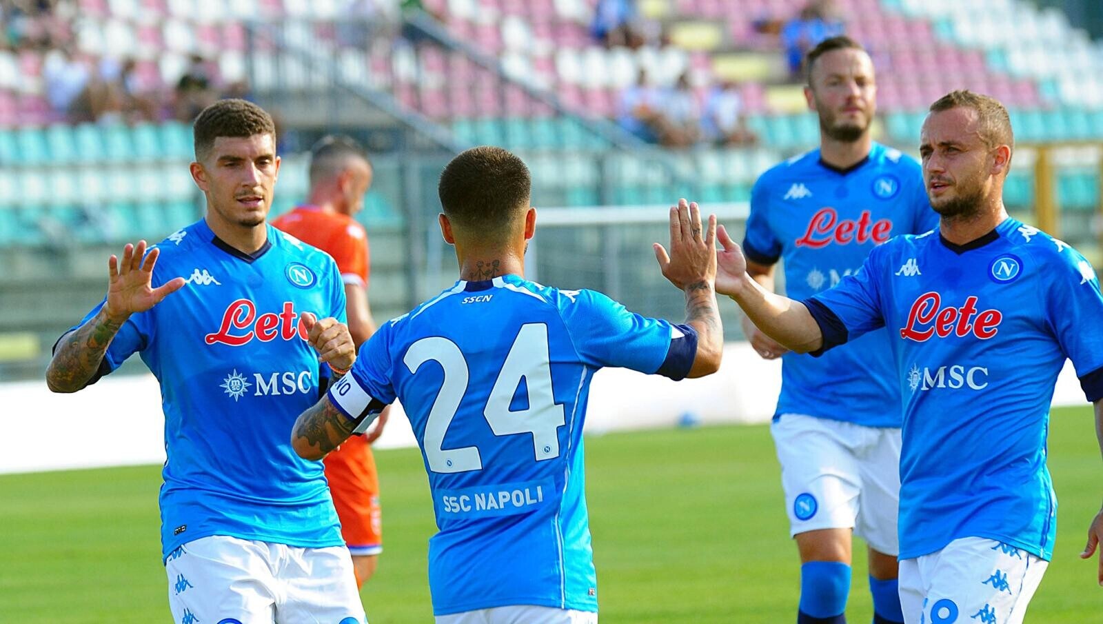 Napoli, è ancora Insigne show: assist e gol contro il Pescara