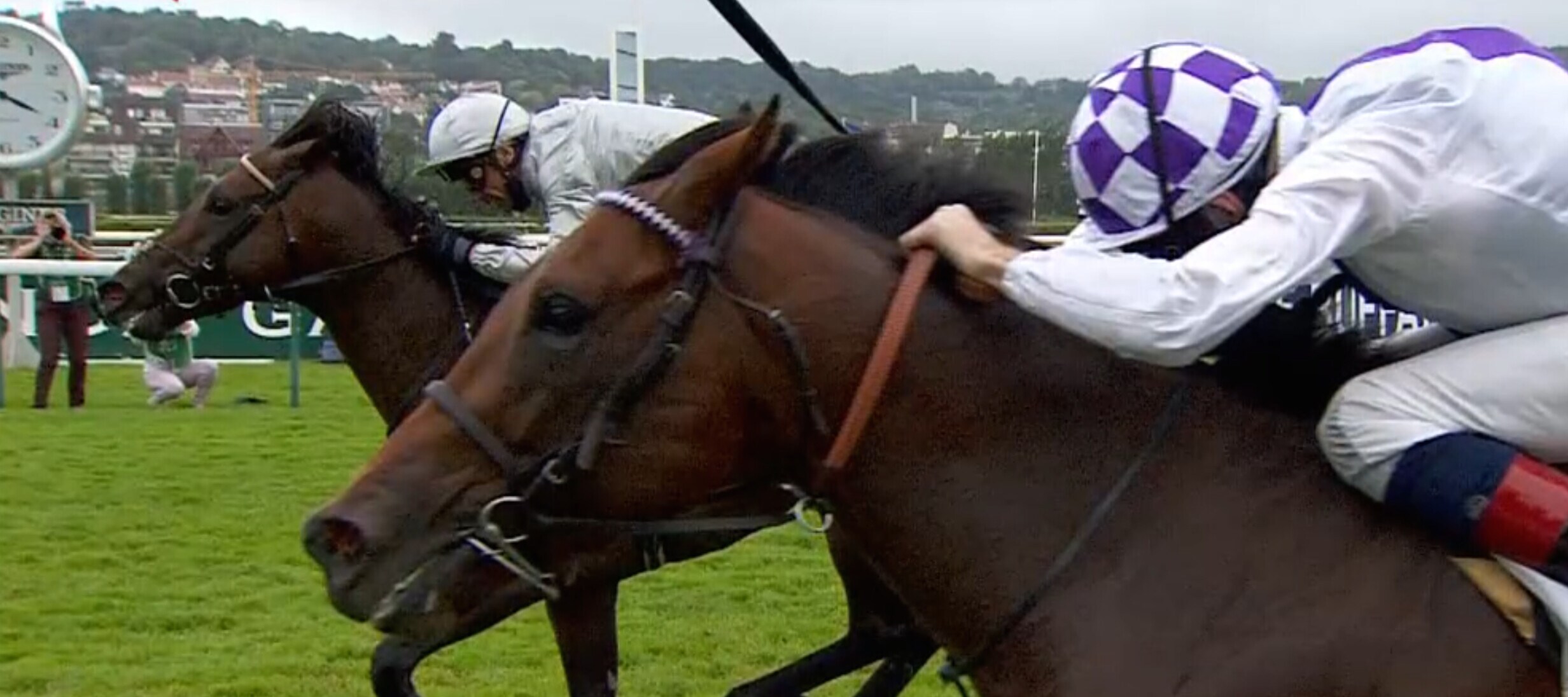 013507581 8cbda387 816c 4ad1 b6aa ca1653fe0c76 - Dettori, che doppio a Deauville! 013507581 8cbda387 816c 4ad1 b6aa ca1653fe0c76 - Dettori, che doppio a Deauville!