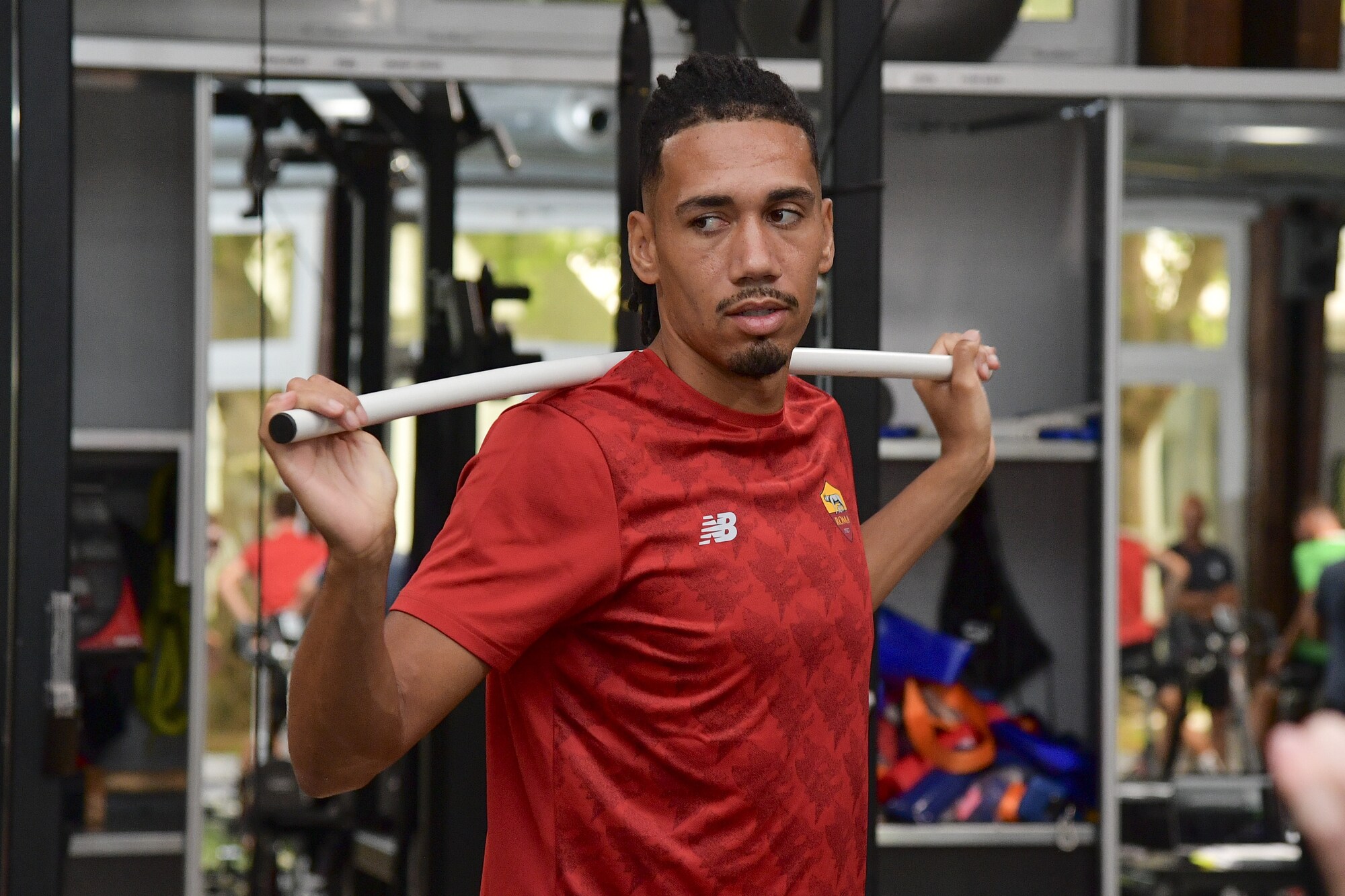 Roma, nuovi guai: Smalling riparte da infortunato