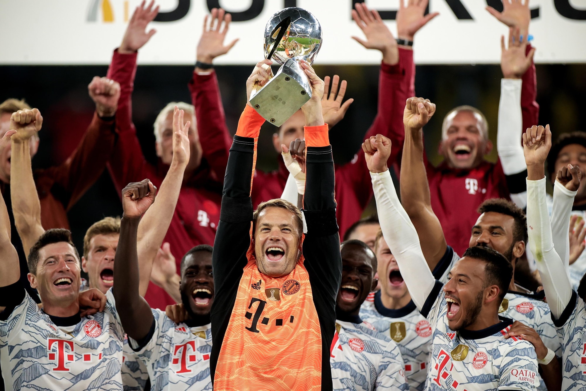 Lewandowski annienta Haaland: Supercoppa di Germania al Bayern