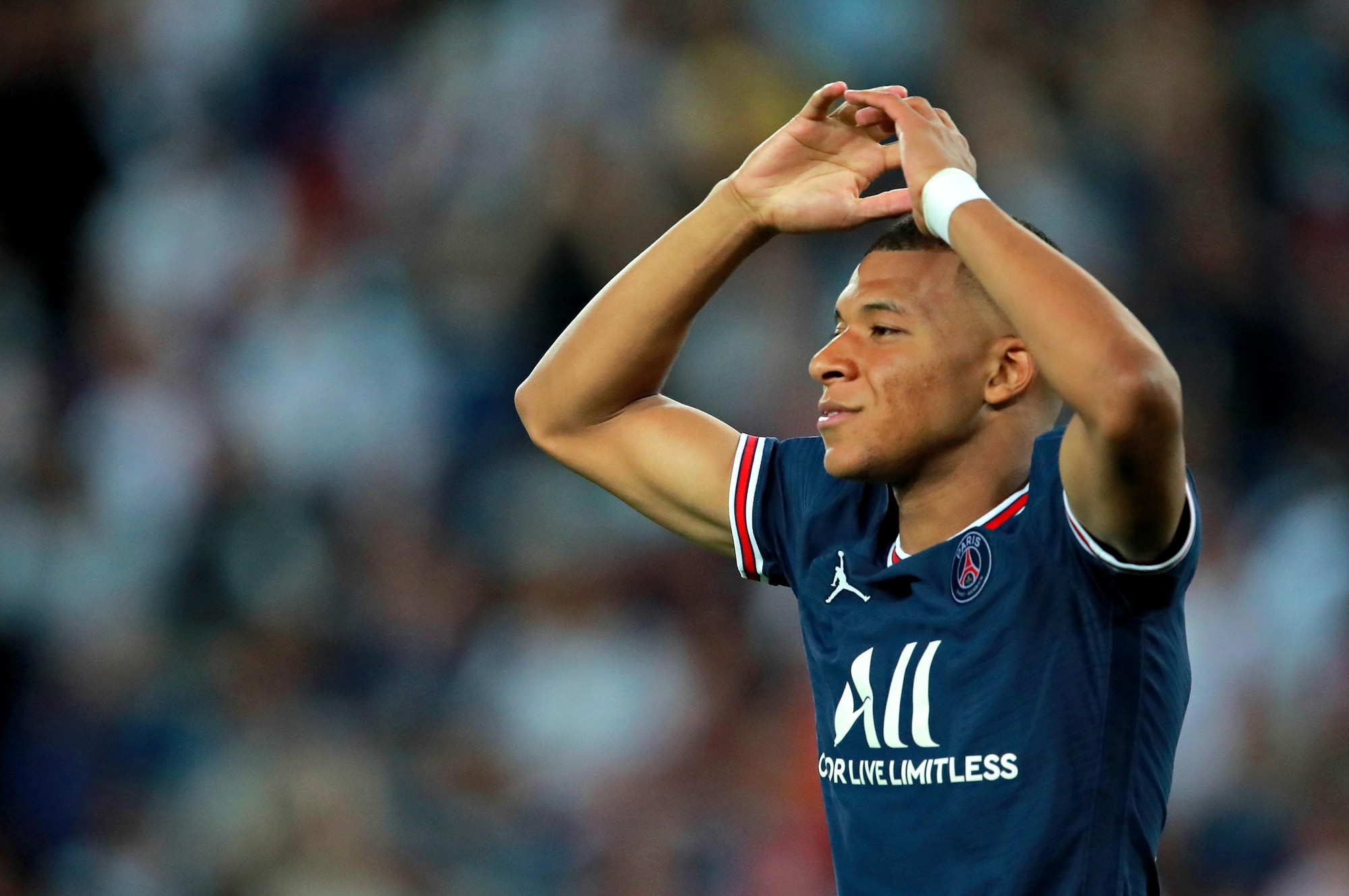Real, in Spagna sicuri: “A fine agosto l'assalto a Mbappé“