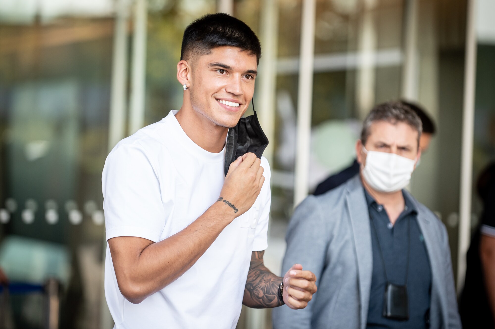 Inter, Correa è atterrato a Milano per le visite mediche e la firma