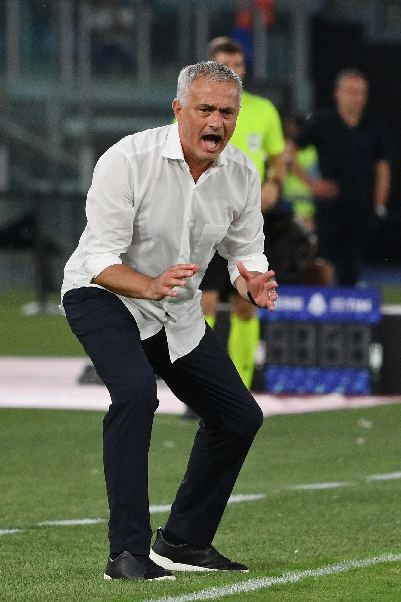 Il gesto di Mourinho che ha fatto impazzire i tifosi della Roma