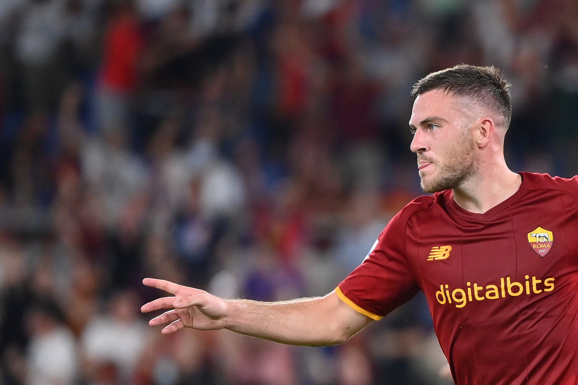 Roma, Veretout: “Il nuovo ruolo mi piace, faccio il massimo per la squadra”