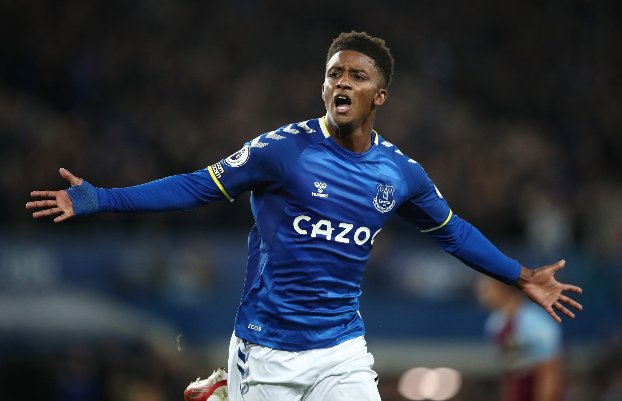 Premier, l'Everton di Benitez supera il Burnley e vola in testa