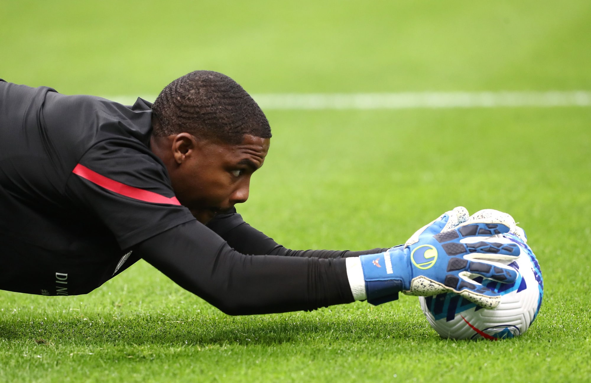 Milan: Maignan tra i convocati, ma rischia di saltare la Juve