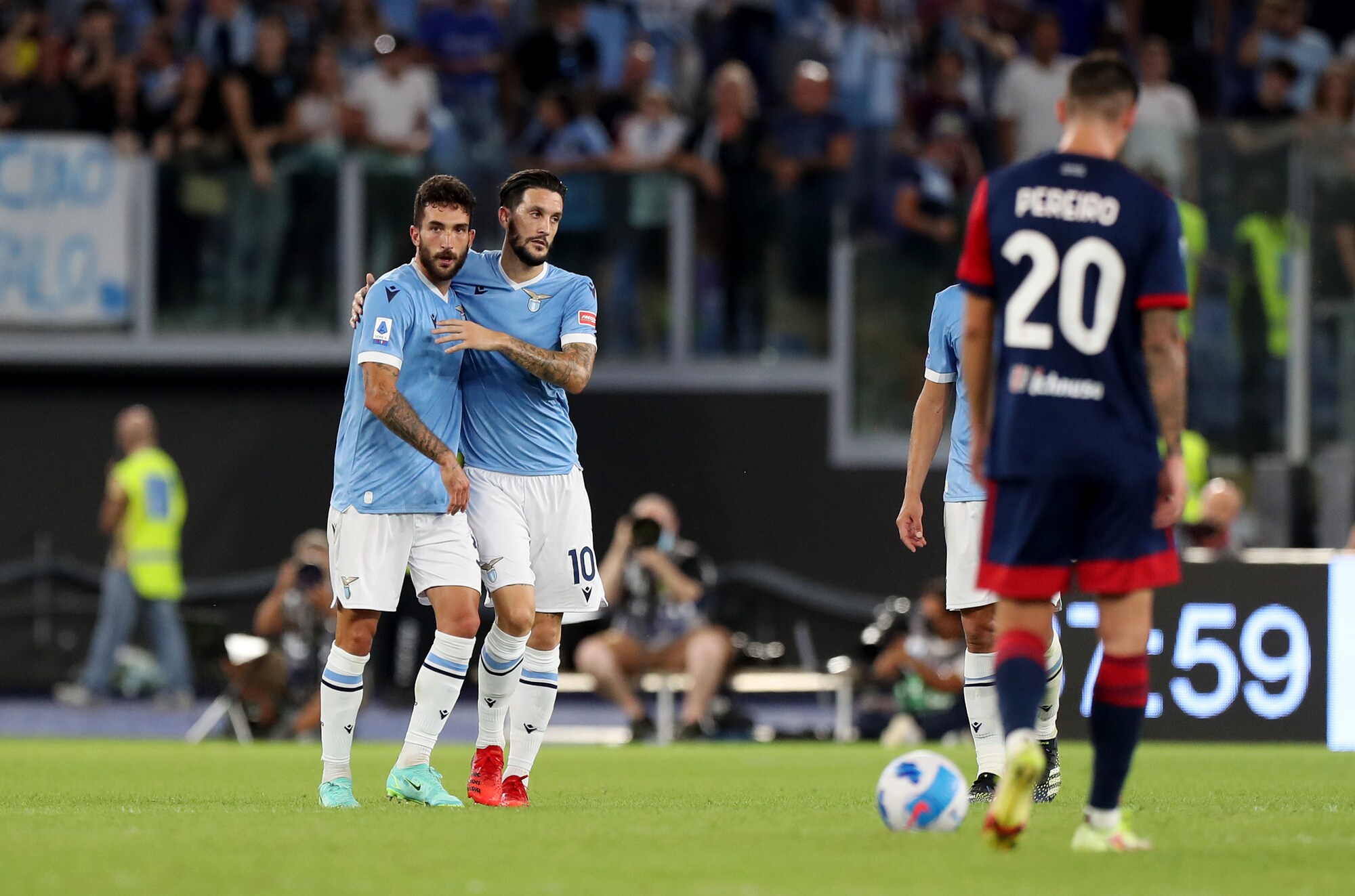 Lazio-Cagliari 2-2: Joao Pedro e Keita ribaltano Immobile, pari Cataldi