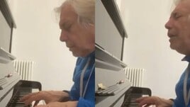 "Napoli capolista!": la dedica al piano di Nino D'Angelo