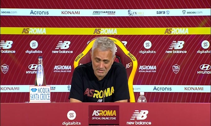 Mourinho: "Qui si passa in un attimo da euforia a depressione"