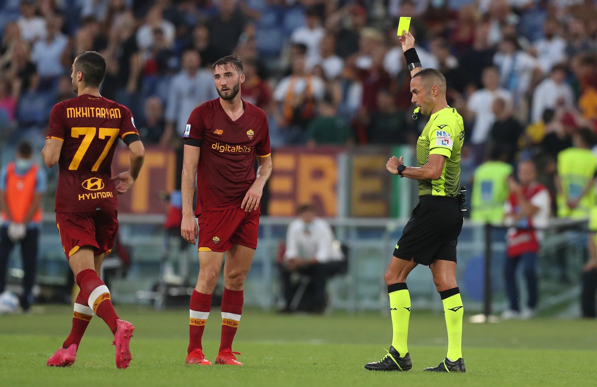 Roma, i tifosi: “Difesa horror, ma il pari ci stava. Guida osceno“