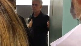 Mourinho diserta la conferenza e si infuria col delegato della Serie A