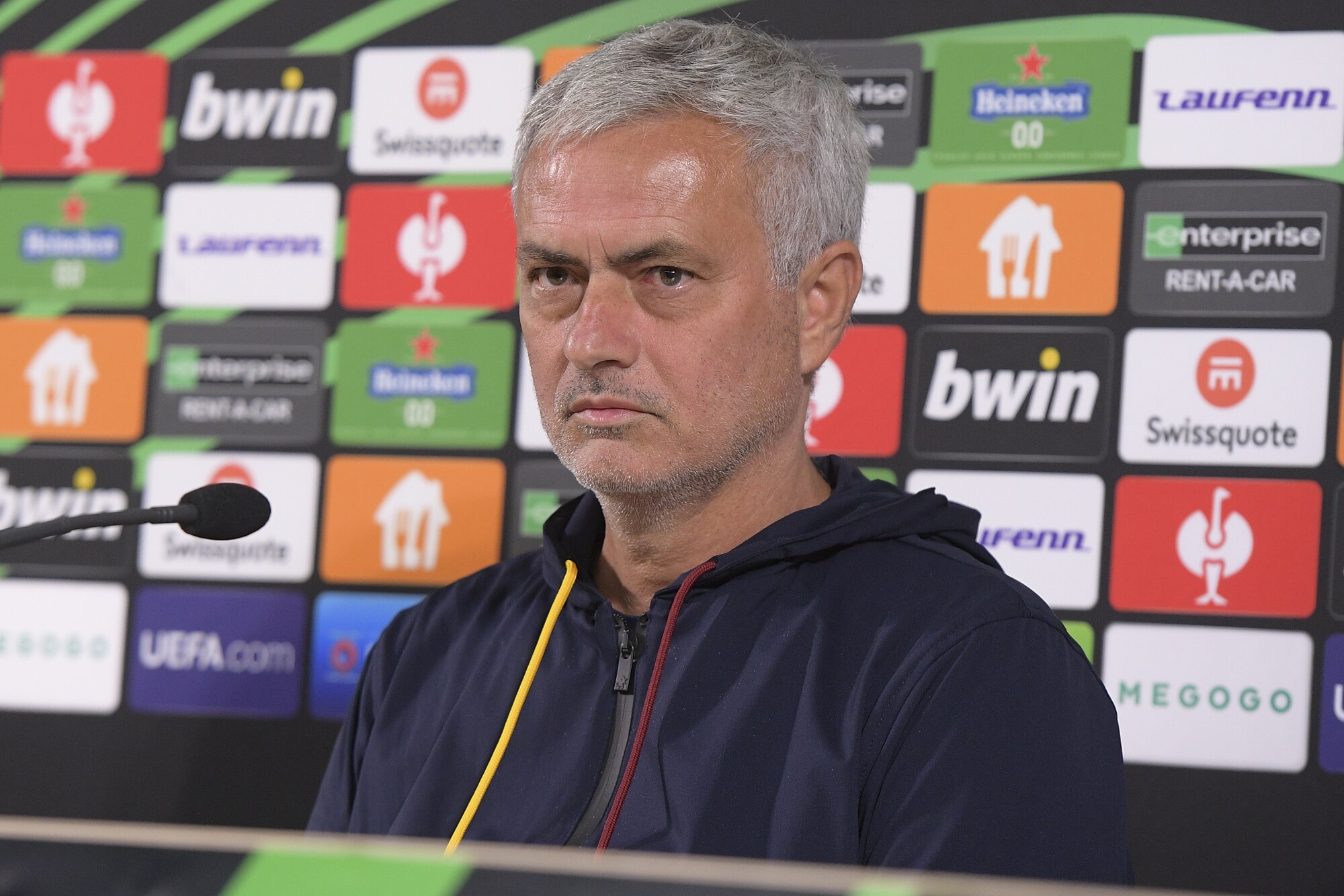 Mourinho: “Non vado al Newcastle, resto per tre anni. Zaniolo ok col Napoli“