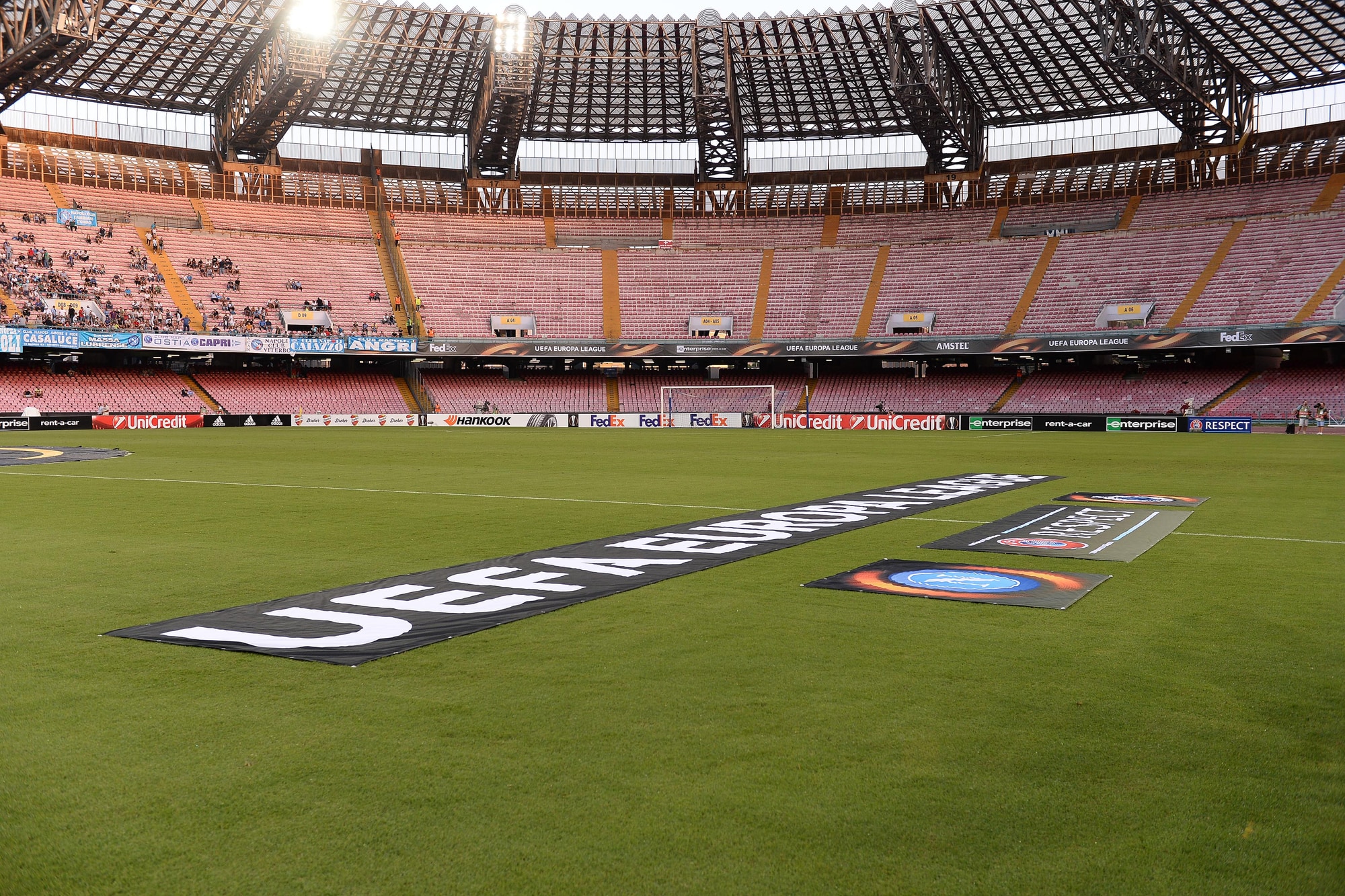 Napoli-Legia Varsavia, la Prefettura vieta l'ingresso ai polacchi