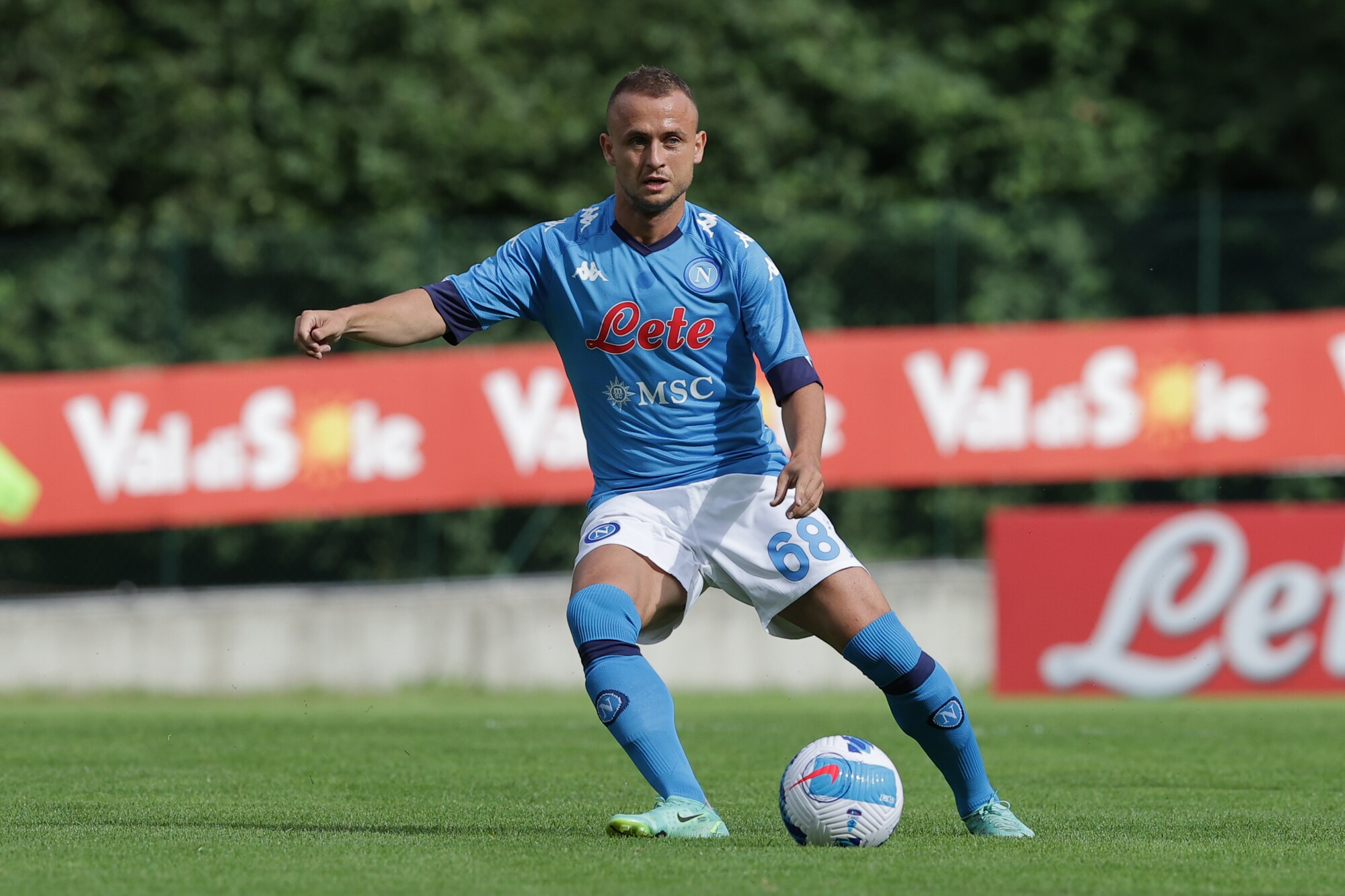 Napoli, Lobotka prosegue il recupero. Rientrati Anguissa e Elmas