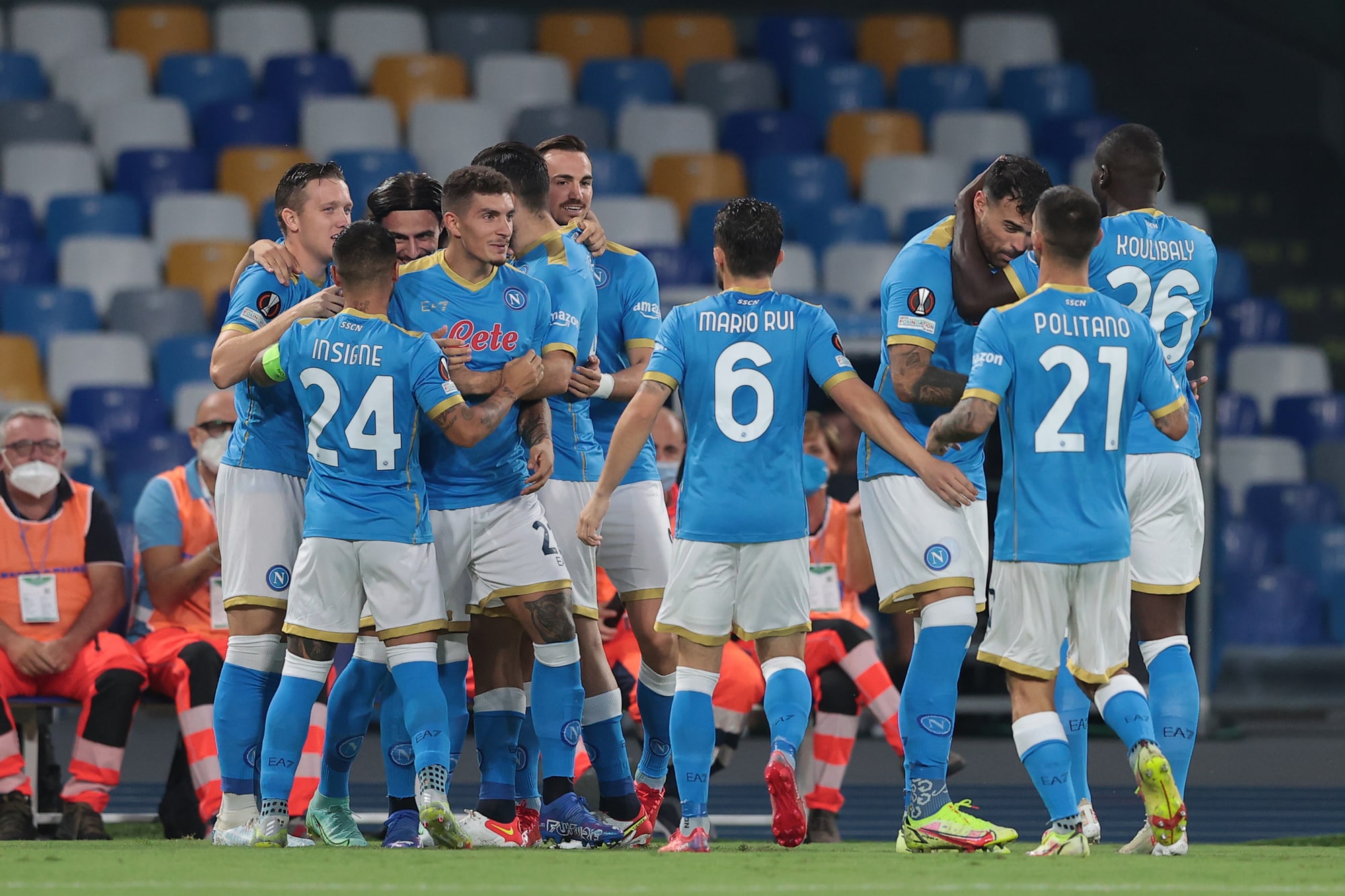 Napoli, per Torino e Bologna maglia in stile Halloween