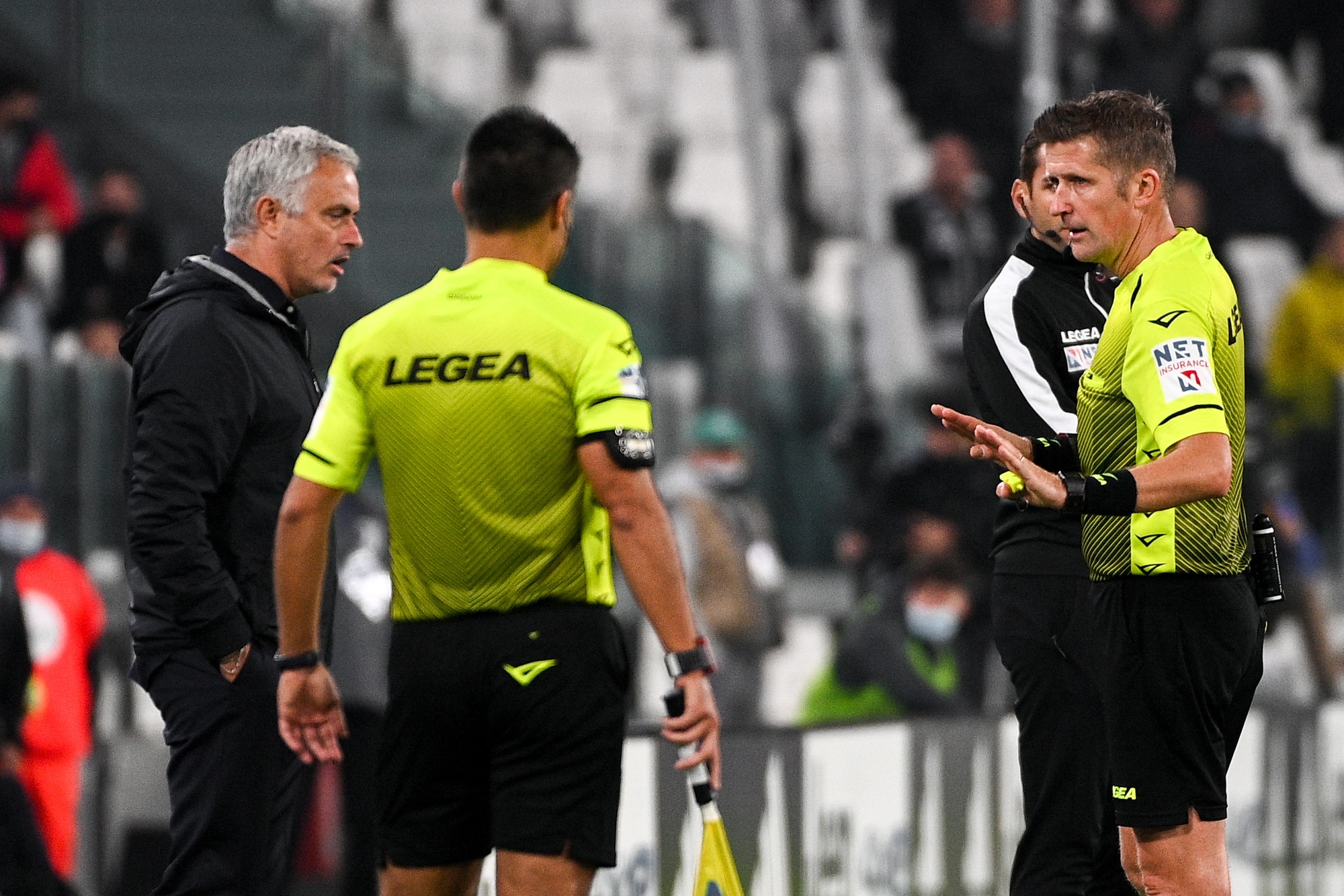 Roma, Mourinho scioccato: “Ho parlato con Orsato, sono rimasto senza parole”