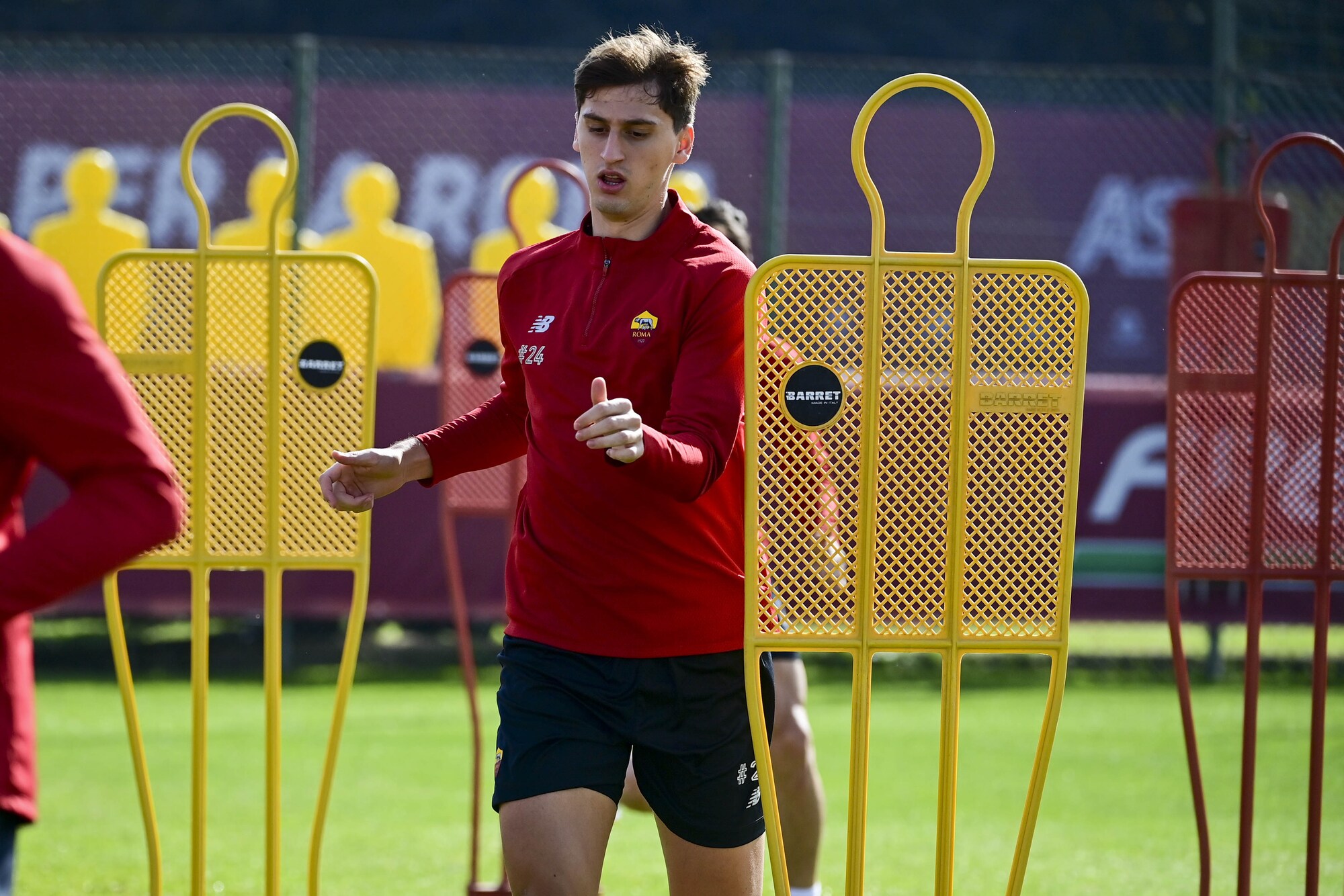 Roma, il messaggio di Mourinho agli “epurati”. Ma il futuro è segnato