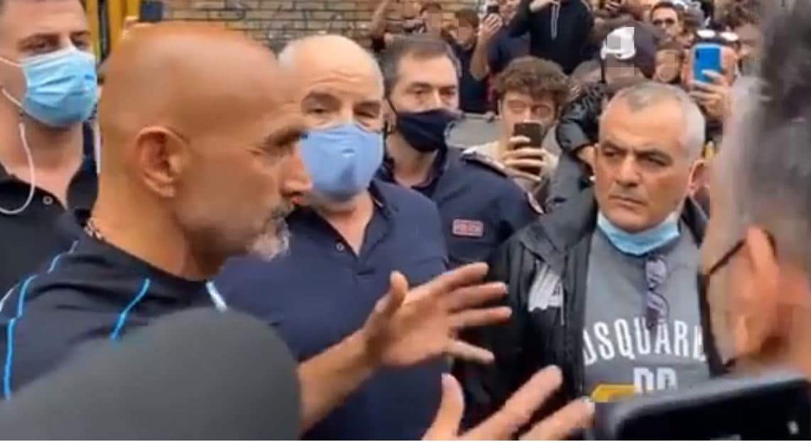 Napoli, il discorso di Spalletti ai tifosi prima della partenza per Roma: video