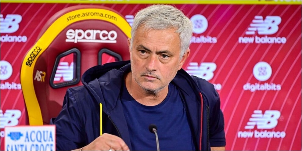Mourinho: “Il Napoli deve temerci, la Roma è forte e ha un grande allenatore”