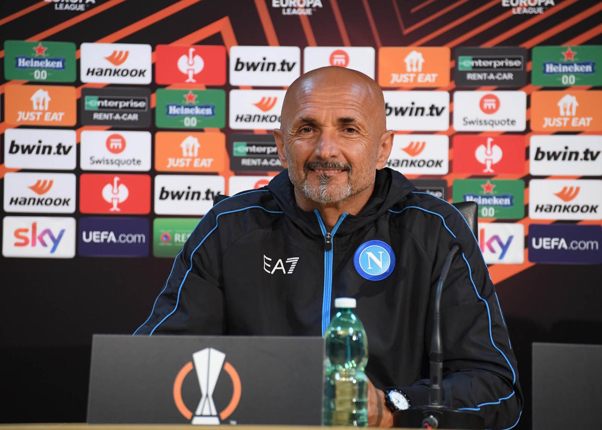 Spalletti carica il Napoli: “Nelle difficoltà si diventa straordinari“