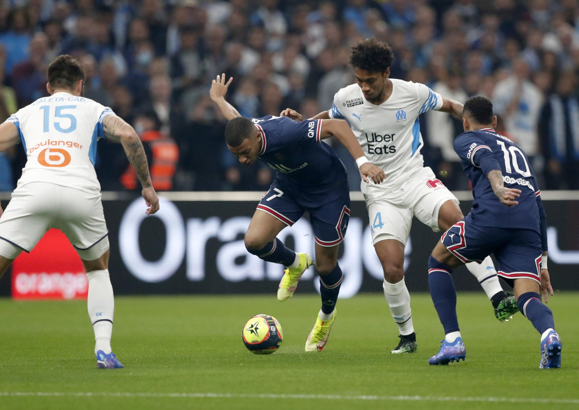 Marsiglia-Psg 0-0: espulso Hakimi. Crolla il Lione, poker Lens