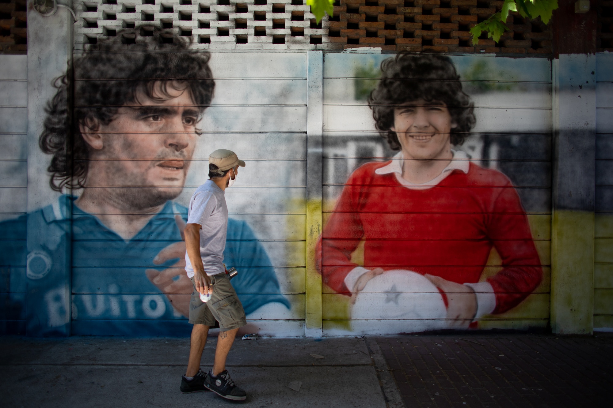 La Uefa celebra Maradona: “Oggi nasceva una leggenda“