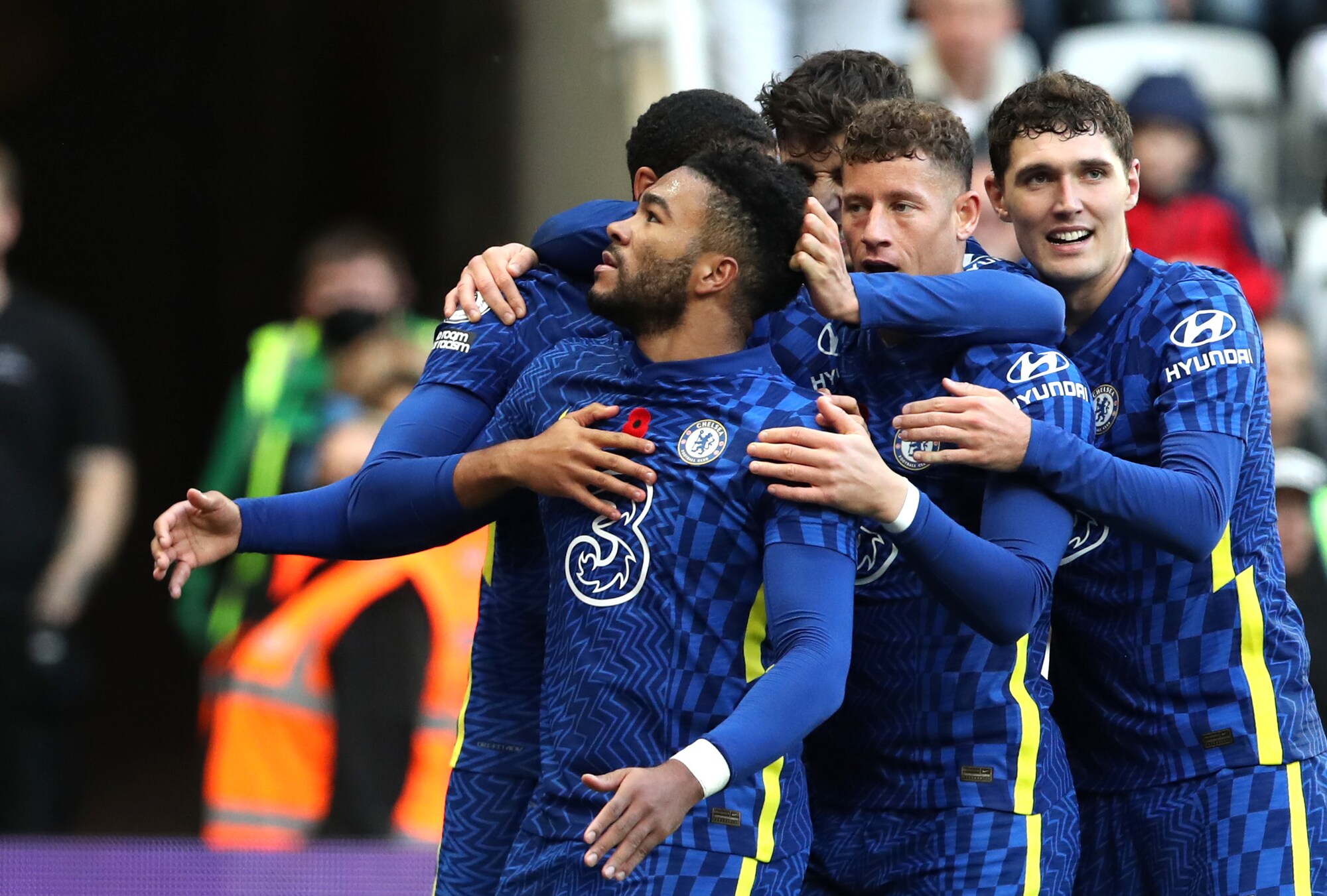 Il Chelsea batte il Newcastle e allunga su Liverpool e City