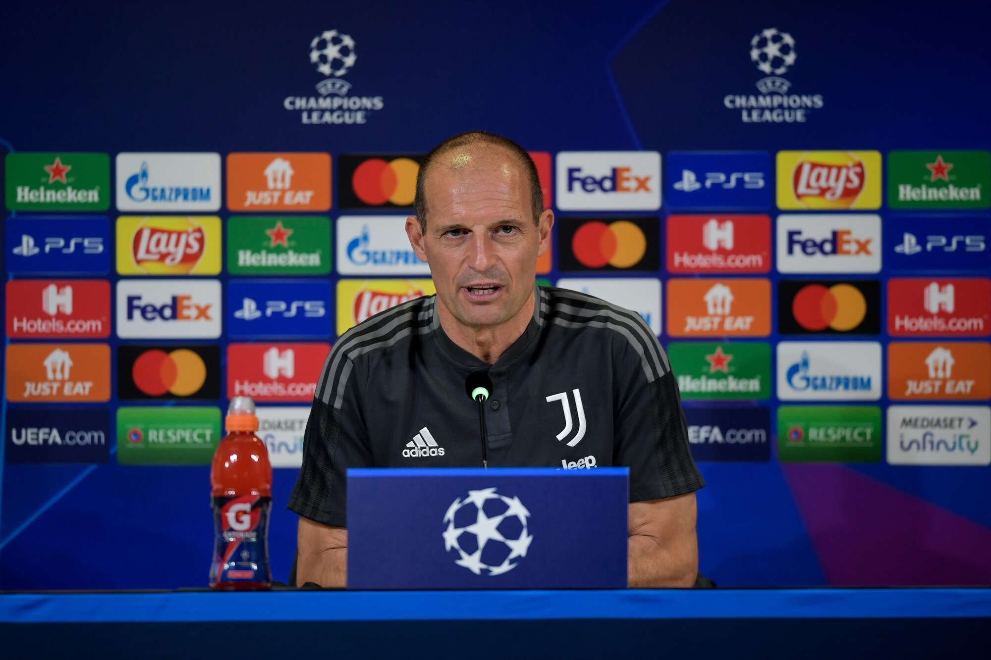 Juve-Malmoe, Allegri: “Giocano Perin e Rugani. Kean è da valutare“