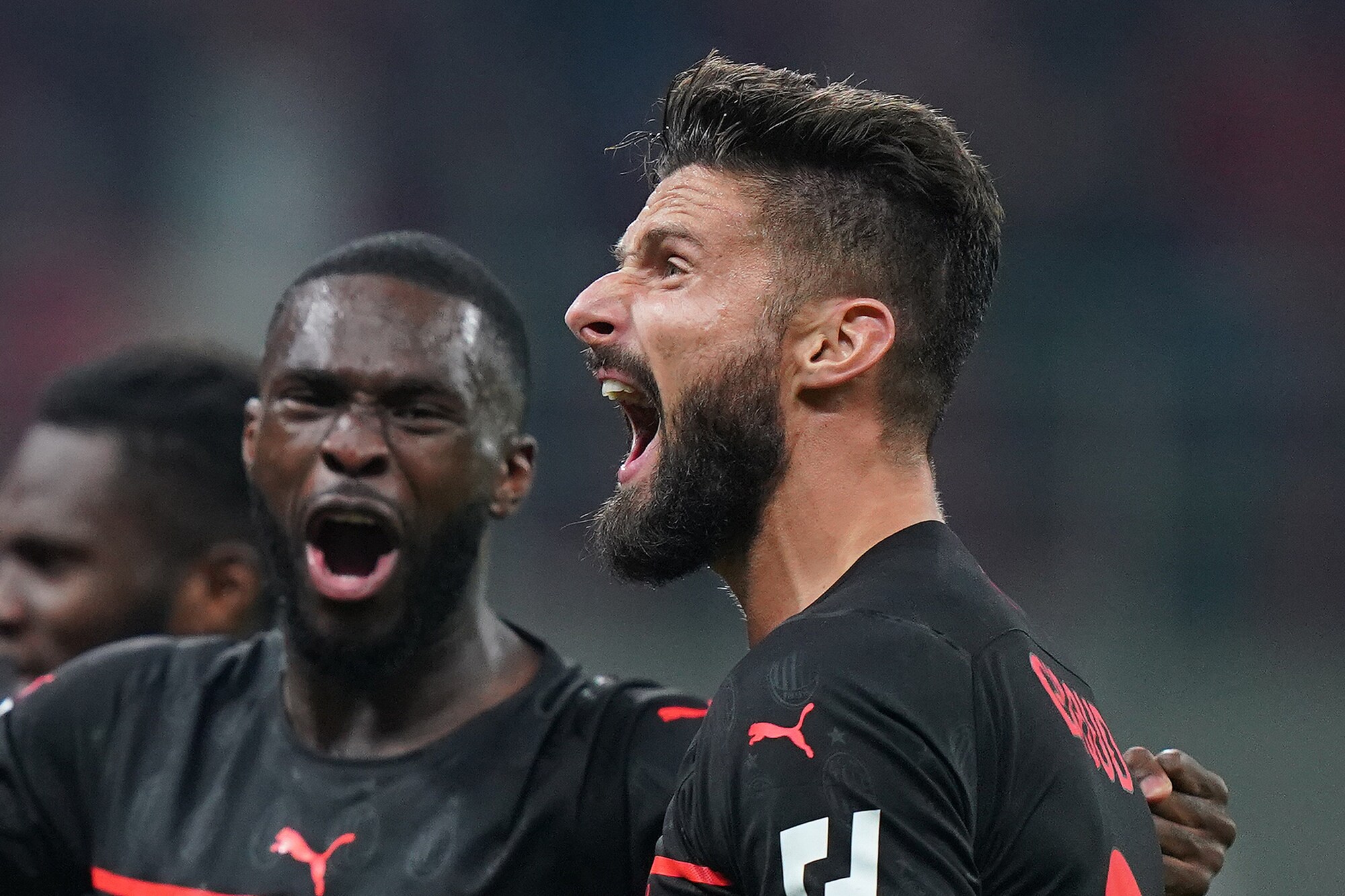 Milan, Giroud: “Voglio vincere il derby. Con Ibra sana concorrenza“