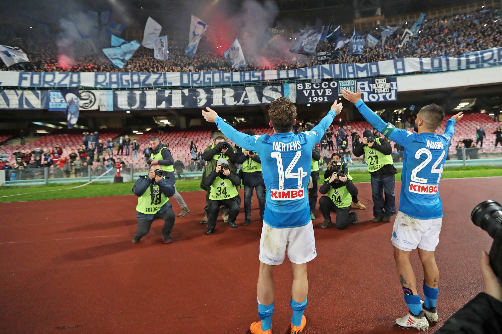 Napoli, il sindaco: “Ultras allo stadio? Cerchiamo una soluzione“