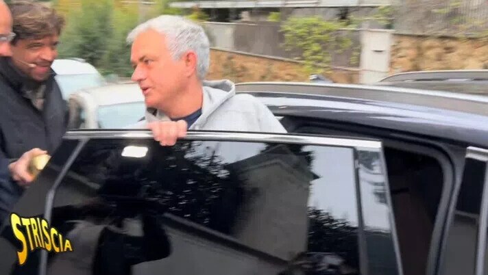 Tapiro d’oro a Mourinho, ma il tecnico della Roma sorprende Staffelli