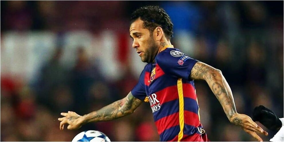 “Clamoroso Barcellona: Dani Alves vicinissimo al ritorno!“