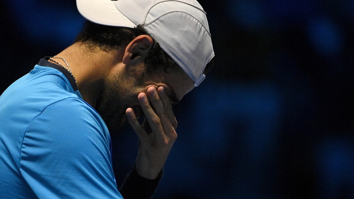 Atp Finals: Berrettini si ritira contro Zverev e scoppia a piangere
