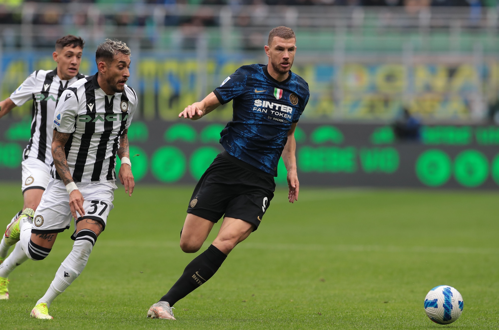 Inter, Dzeko allarme rientrato: il “Divino“ sfida Spalletti