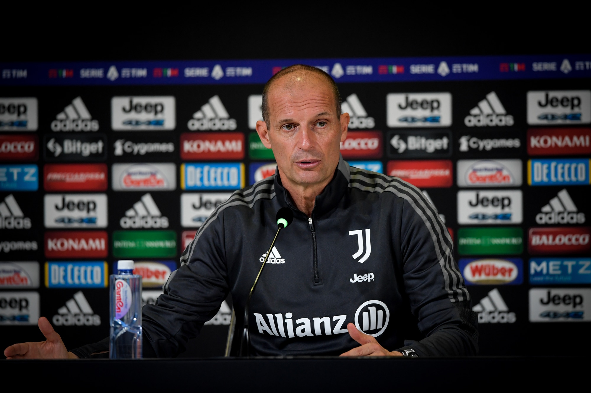 Lazio-Juve, Allegri: “Dybala vuole esserci ma il polpaccio è pericoloso“