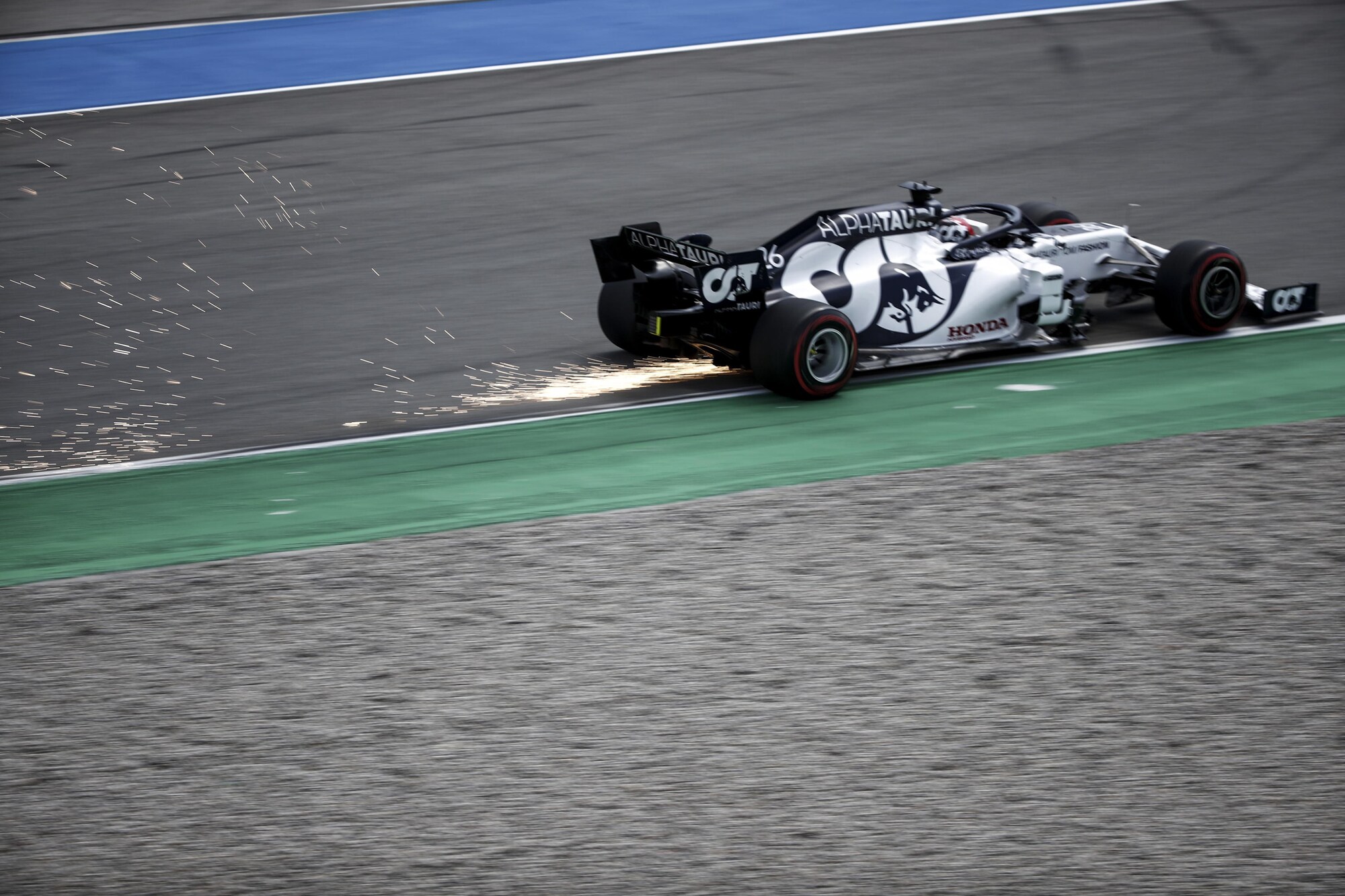 Формула 1 квалификация гран при испании. Пилот болида. Макс ферстаппен. Леклер квалификация монако 2024. Гран при испании 2022.