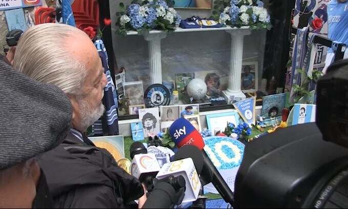 De Laurentiis: "Severi con i giocatori? Giusto così"