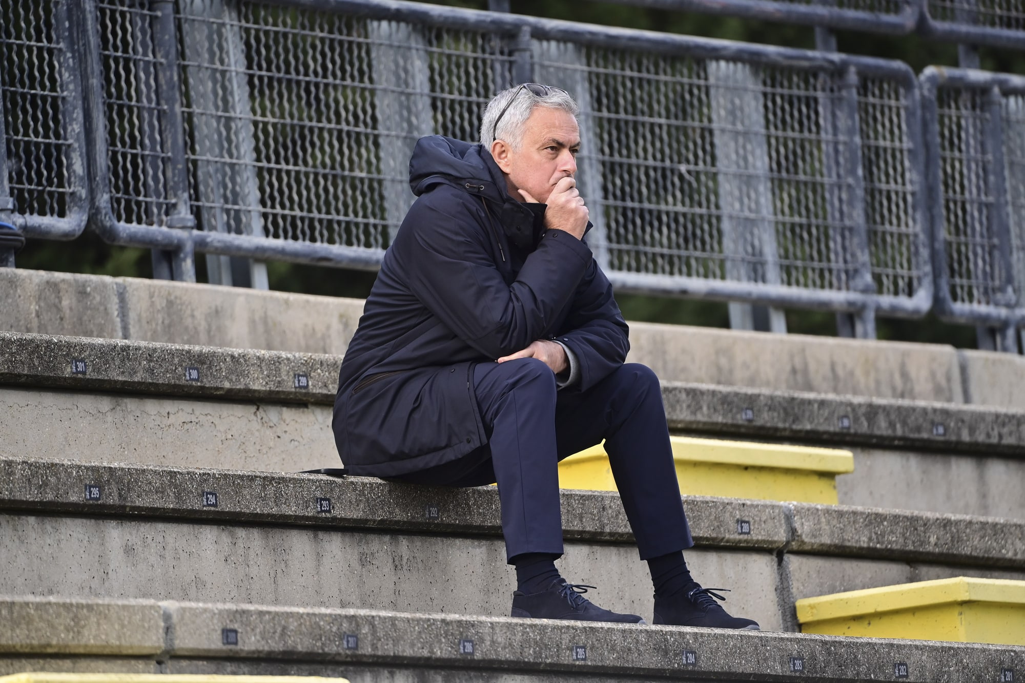 Roma, rosa troppo corta: Mourinho ultimo in A per sostituzioni