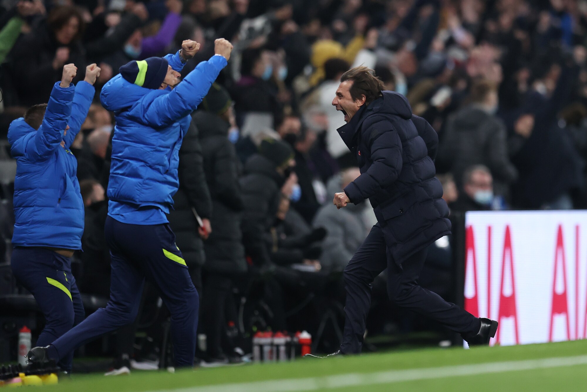 Premier, Conte ferma Klopp. Poker del City, il Chelsea frena ancora
