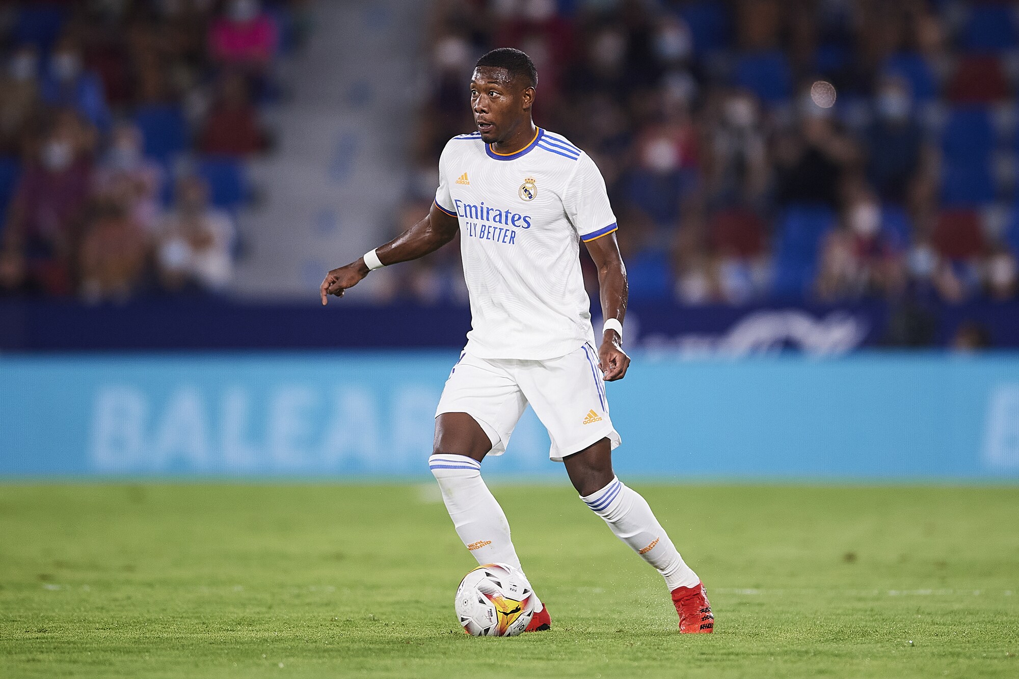 Real Madrid, emergenza Covid: anche Alaba è positivo