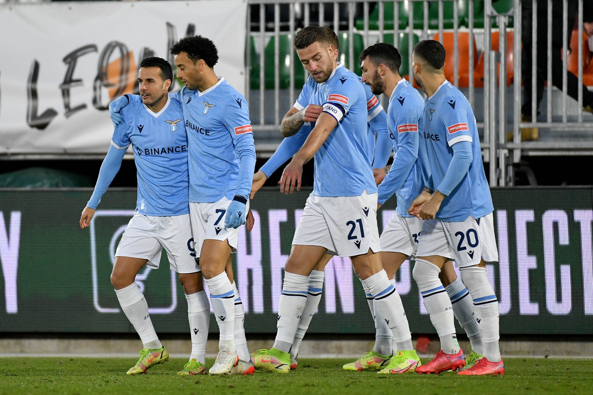 Venezia-Lazio 1-3: Pedro e Luis Alberto show, Sarri sorride