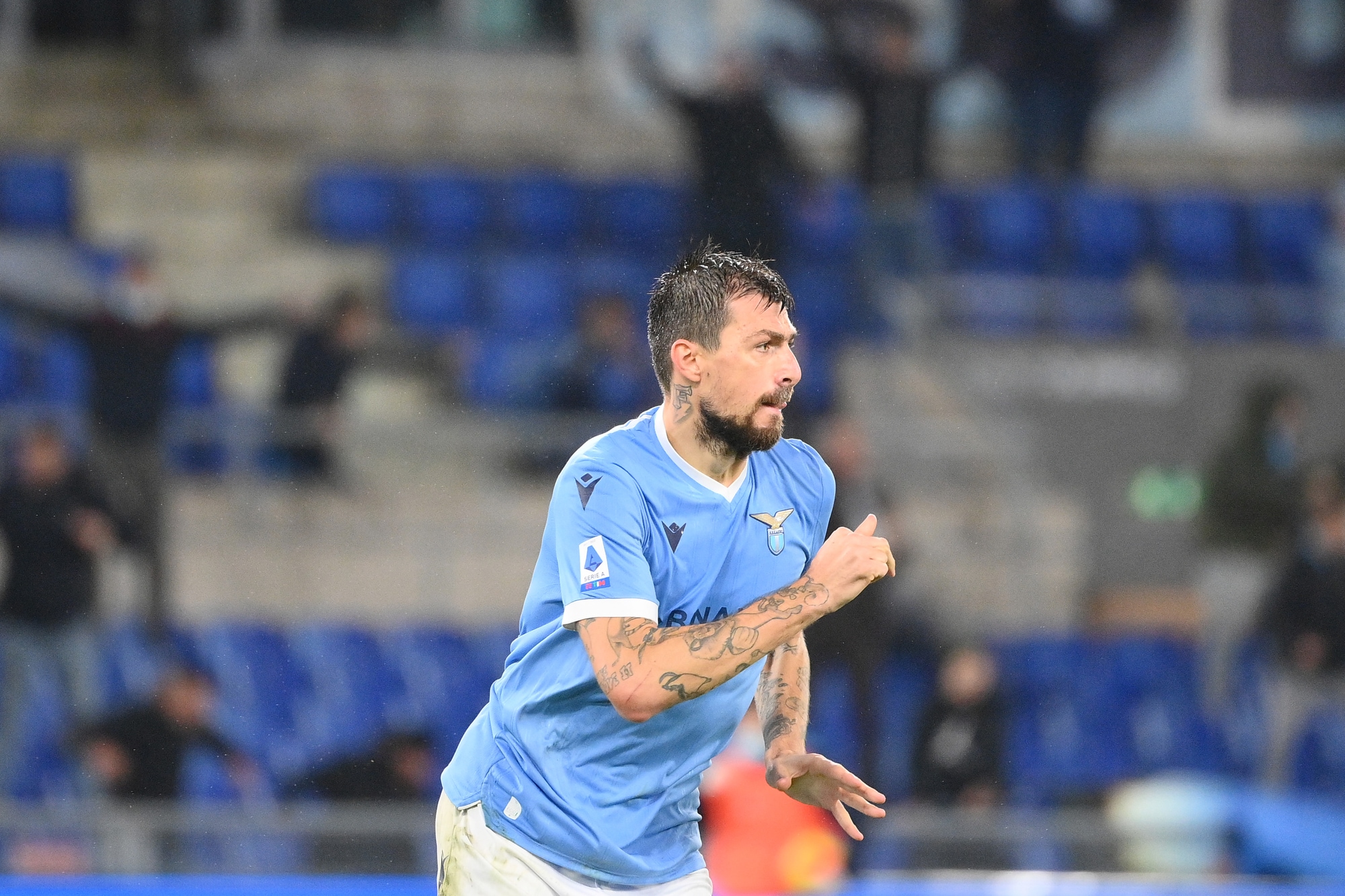 Lazio, Agostinelli su Acerbi: “Spero sistemi la situazione con i tifosi“